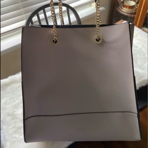 Womens handbag , never used